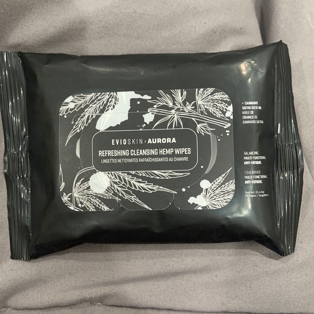 EVIOSKIN Refreshing Cleansing Hemp Wipes